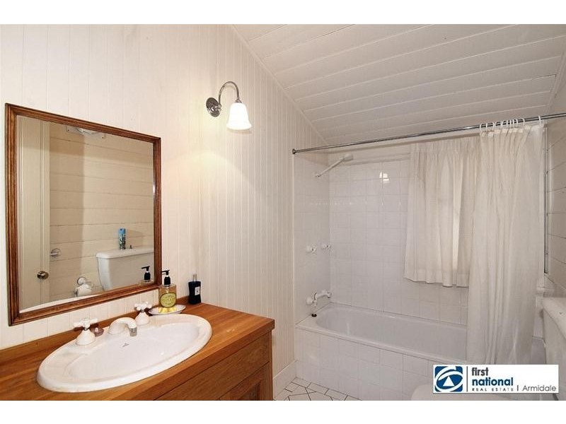 2 Short Street, Armidale NSW 2350