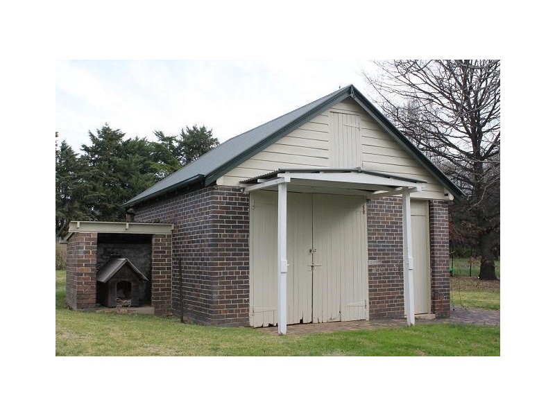 2 Short Street, Armidale NSW 2350