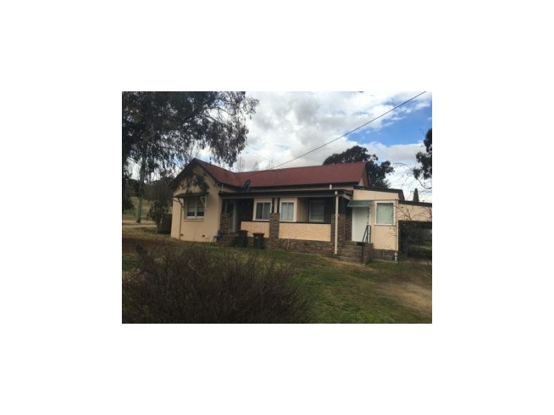 2/61 Markham Street, Armidale NSW 2350