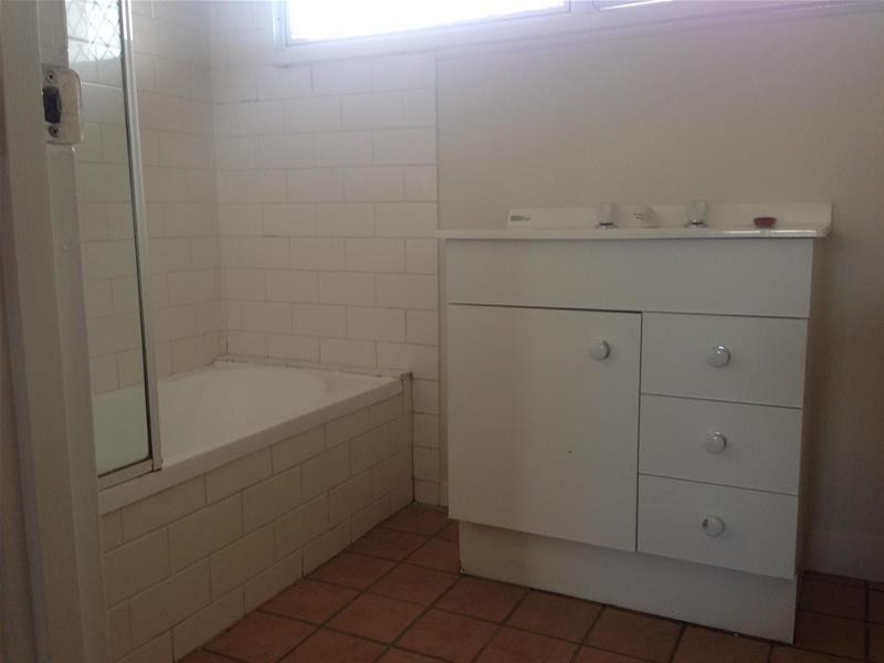 11 Golgotha Street, Armidale NSW 2350