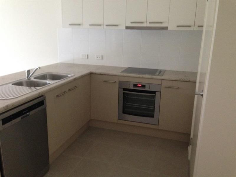 2/11 Gordon Street, Armidale NSW 2350