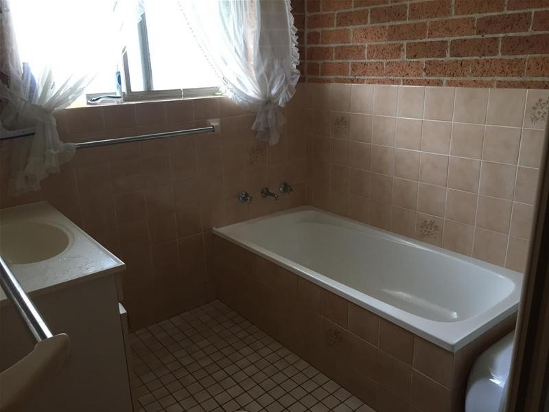 2/1 Alahna Drive, Armidale NSW 2350