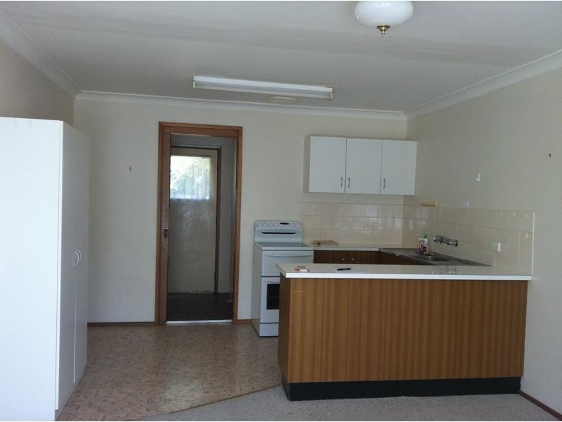 2/8 Cynthia Crescent, Armidale NSW 2350