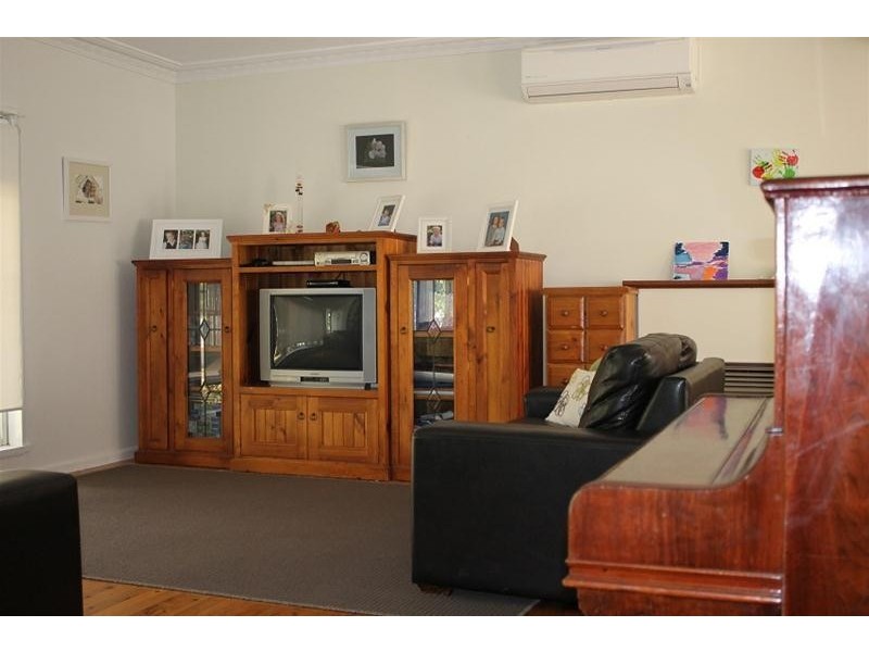 7 Hilda Avenue, Armidale NSW 2350