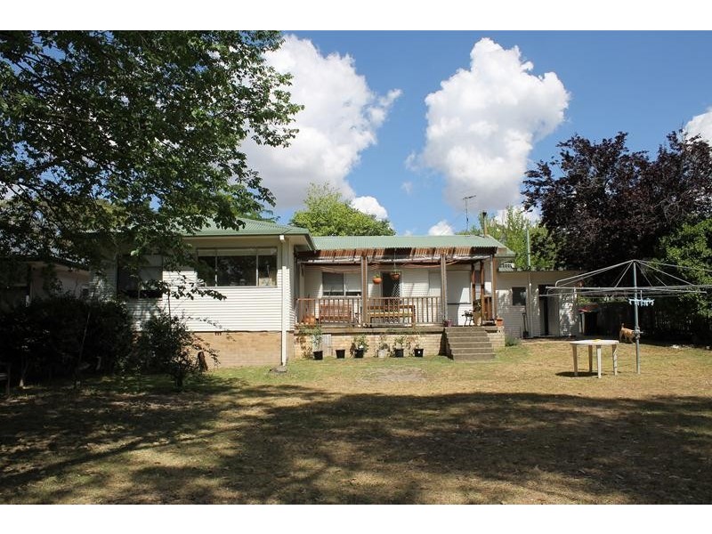 7 Hilda Avenue, Armidale NSW 2350