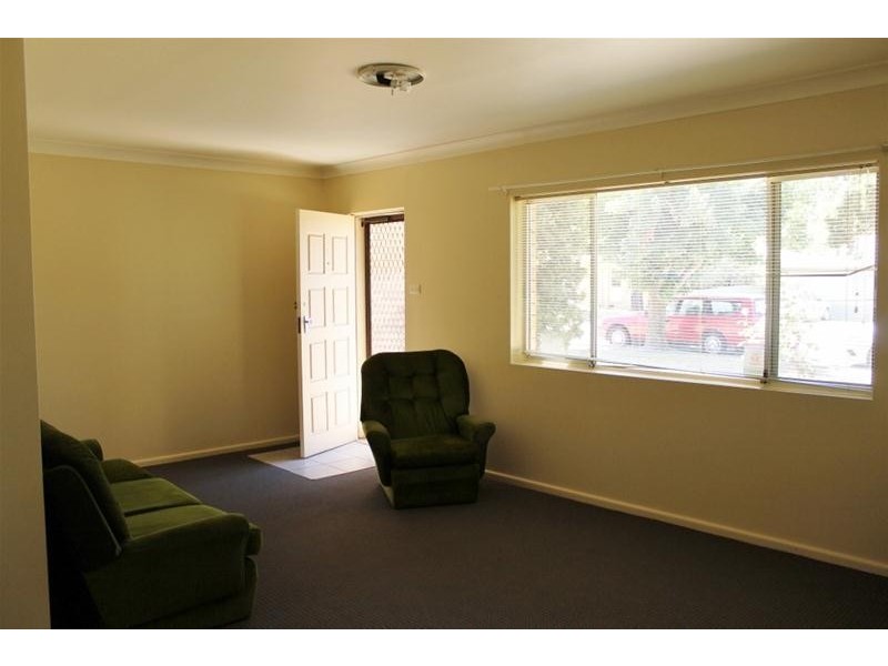 2/259 Donnelly Street, Armidale NSW 2350