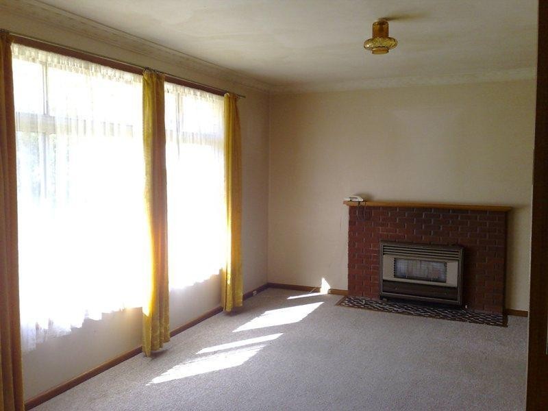 16 Bowman Avenue, Armidale NSW 2350