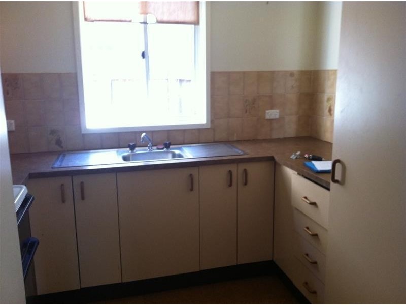 2/99 Mossman Street, Armidale NSW 2350