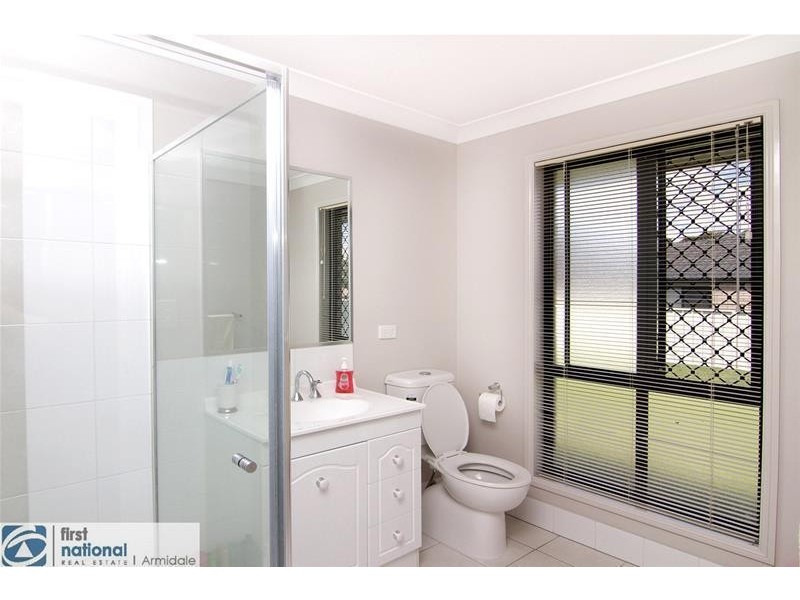 13 Earle Page Drive, Armidale NSW 2350