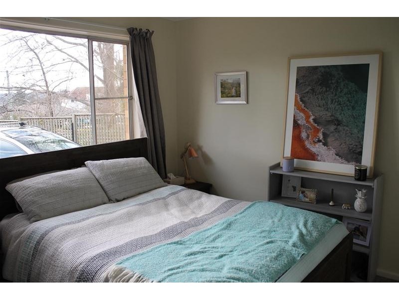 2/8 St Andrew’s Avenue, Armidale NSW 2350