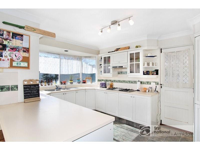 3 Finlayson Close, Armidale NSW 2350