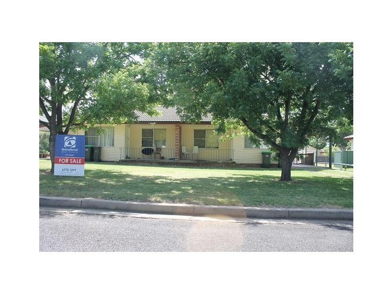 5 Glenelg Road, Armidale NSW 2350