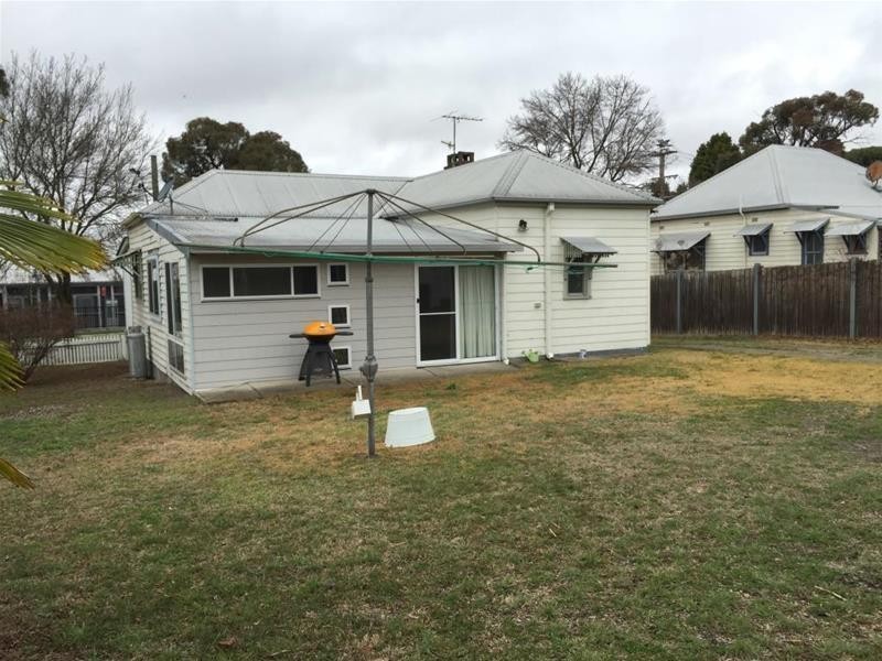 108 Markham Street, Armidale NSW 2350