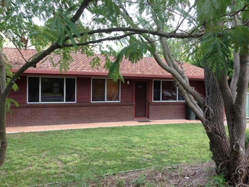 11 Bain Crescent, Armidale NSW 2350