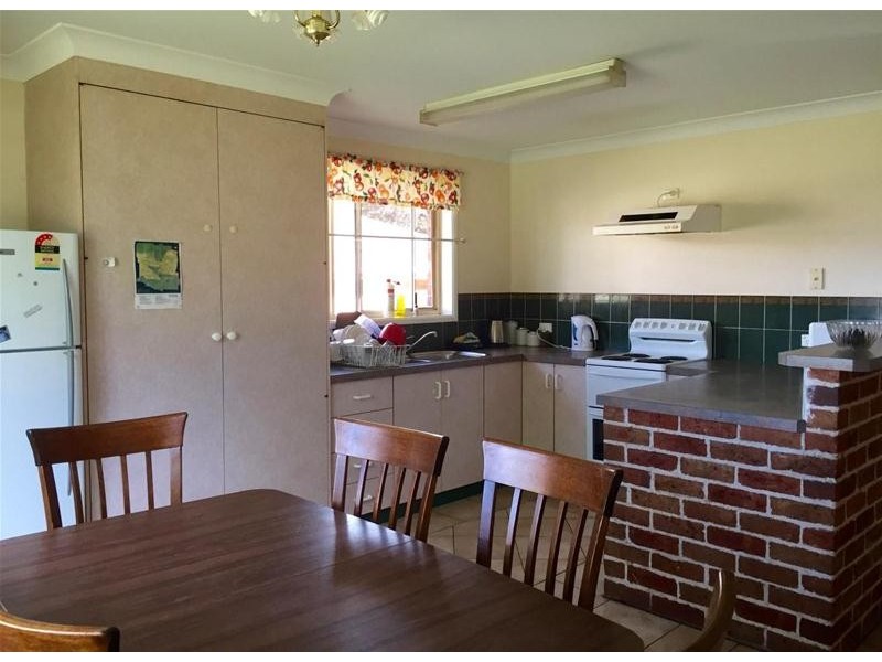 R2/6 Fiona Place, Armidale NSW 2350