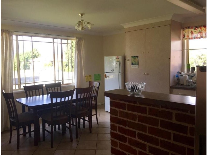 R2/6 Fiona Place, Armidale NSW 2350