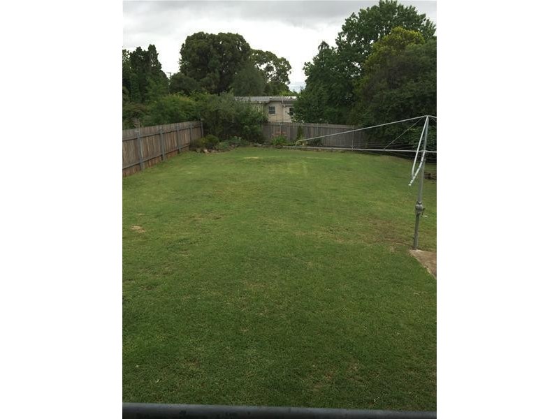 93 Mossman Street, Armidale NSW 2350