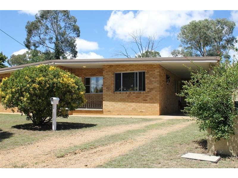 1/8 St Andrew’s Avenue, Armidale NSW 2350