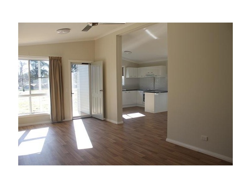 76 Glen Innes Road, Armidale NSW 2350