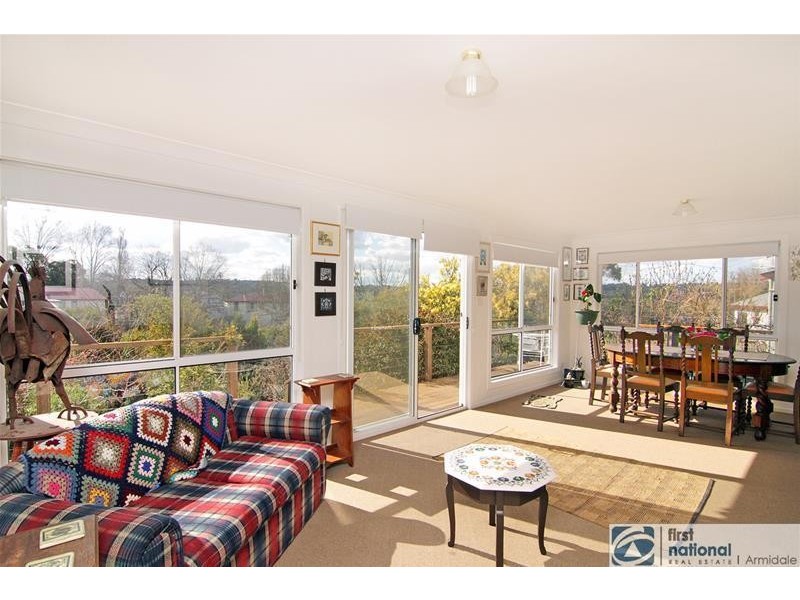 6 Elizabeth Street, Armidale NSW 2350