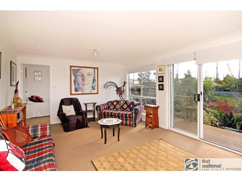 6 Elizabeth Street, Armidale NSW 2350