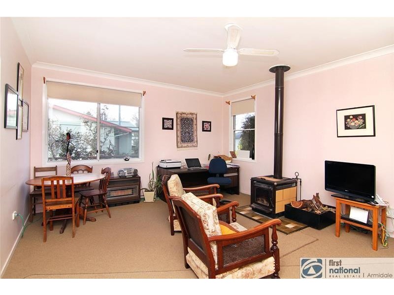 6 Elizabeth Street, Armidale NSW 2350