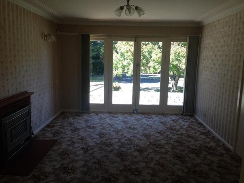 12 Hilda Avenue, Armidale NSW 2350