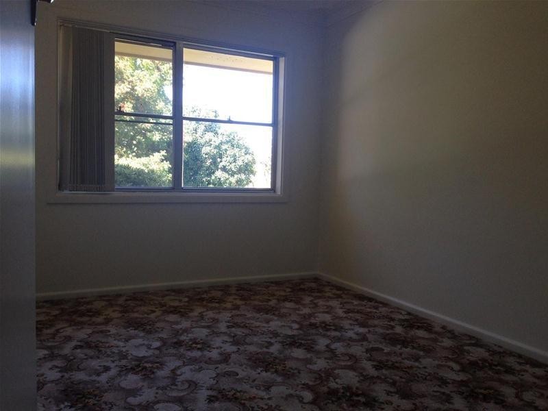 12 Hilda Avenue, Armidale NSW 2350