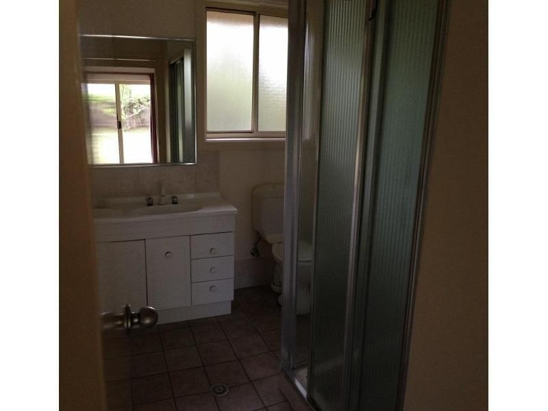 10B Kelly Avenue, Armidale NSW 2350