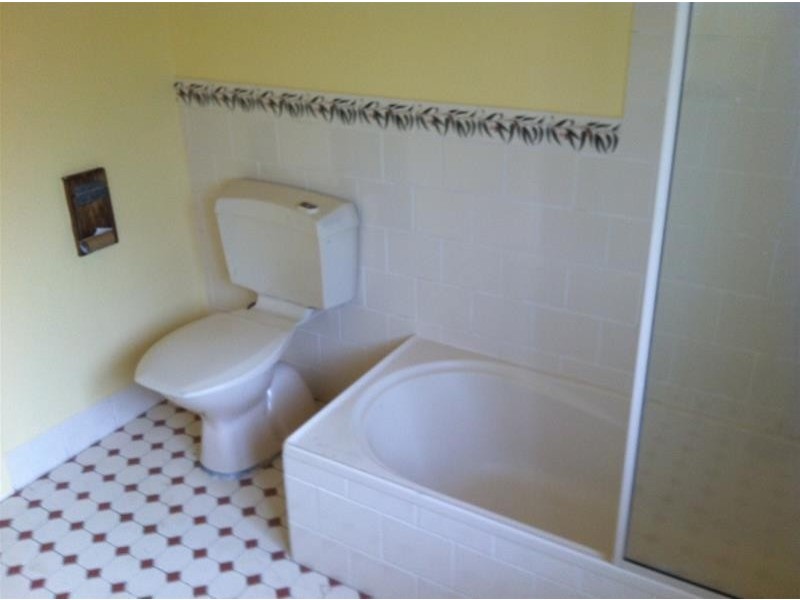 79 Mossman Street, Armidale NSW 2350