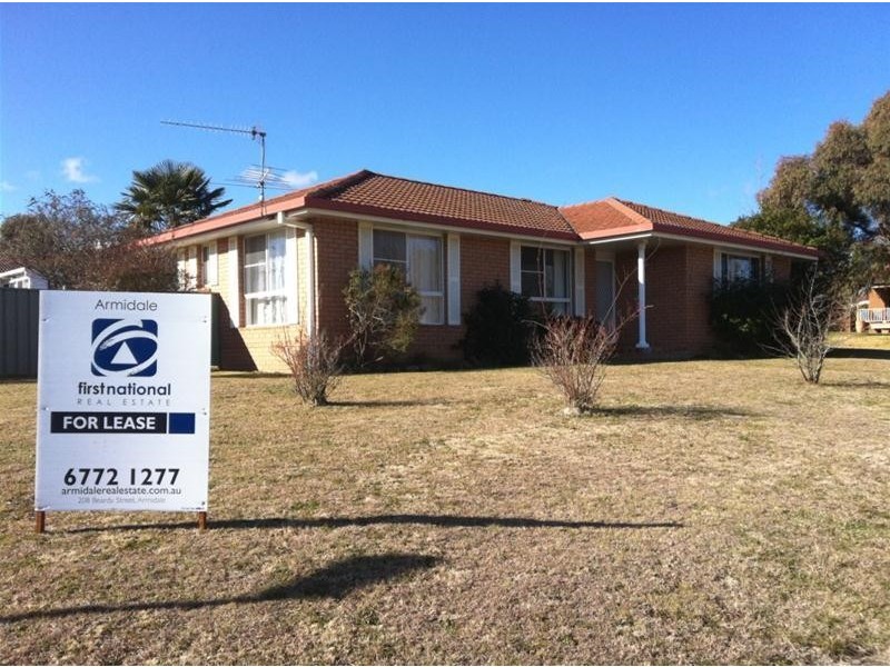 1 Northey Drive, Armidale NSW 2350