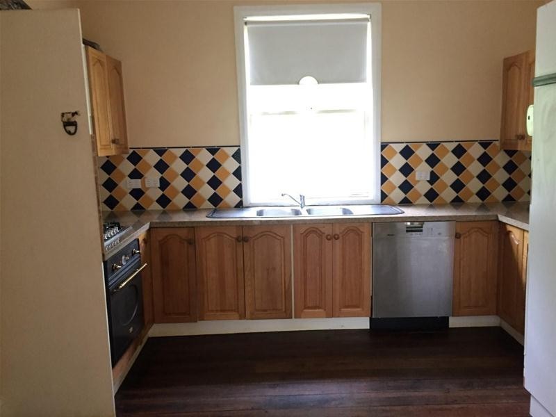 209 Brown Street, Armidale NSW 2350