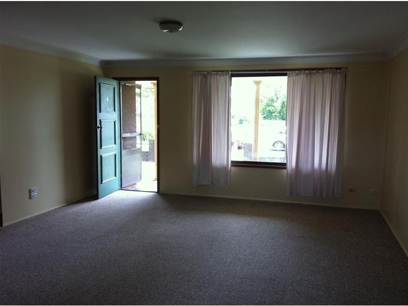 3/4 Oliver Avenue, Armidale NSW 2350