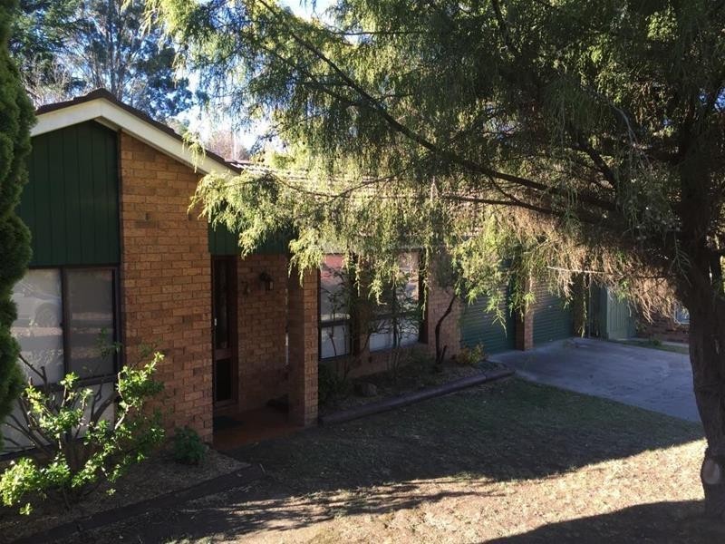 7 Newbury Drive, Armidale NSW 2350