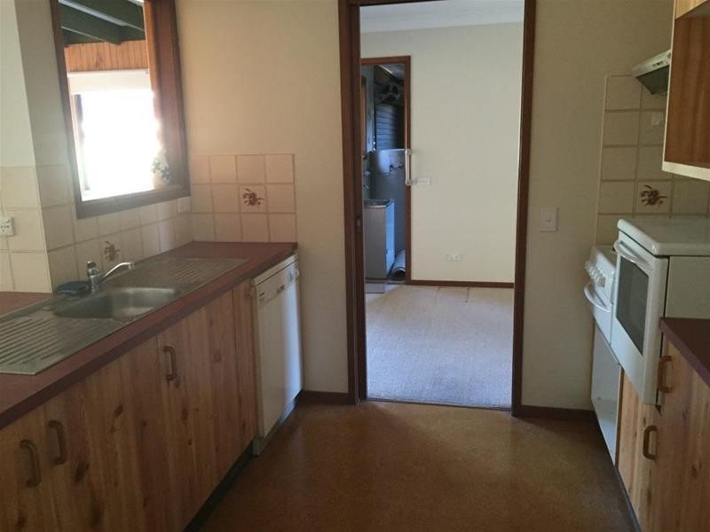 7 Newbury Drive, Armidale NSW 2350