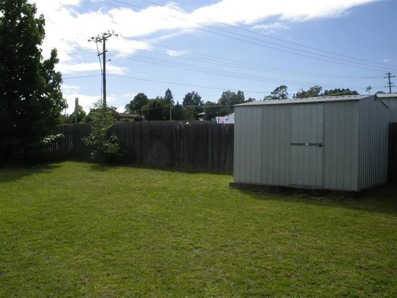 34 Verna Close, Armidale NSW 2350