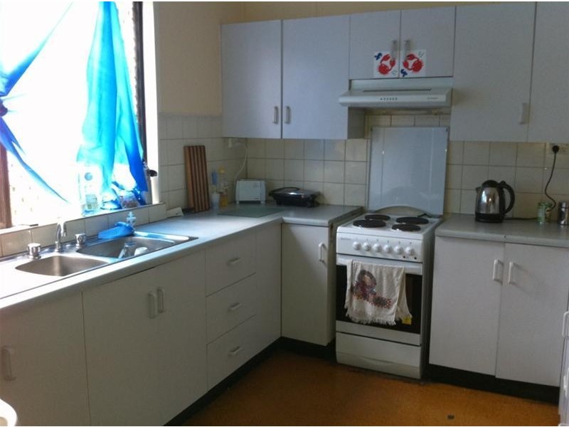 2/70 Niagara Street, Armidale NSW 2350