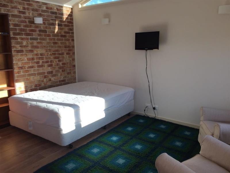 2/112 Barney Street, Armidale NSW 2350