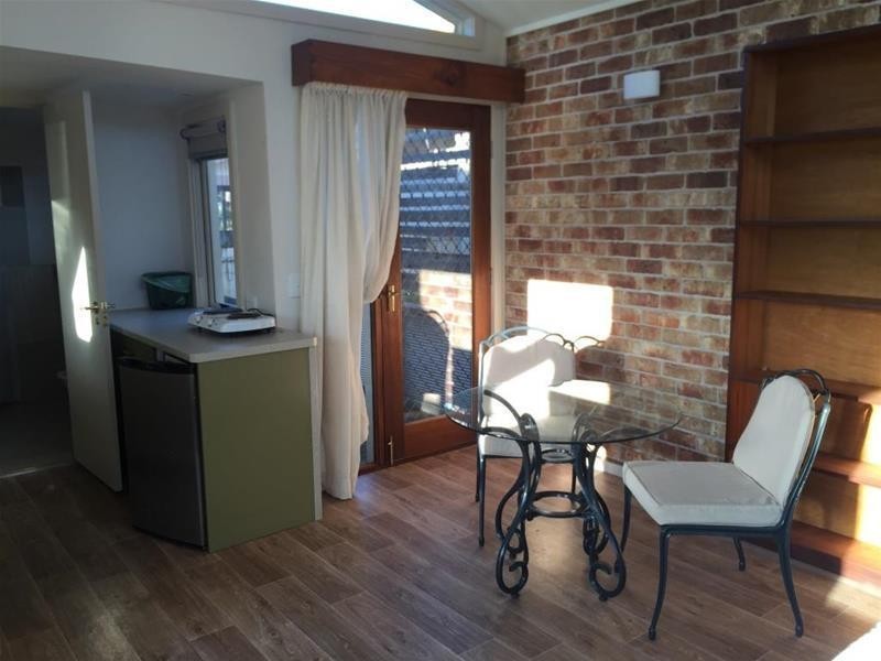 2/112 Barney Street, Armidale NSW 2350