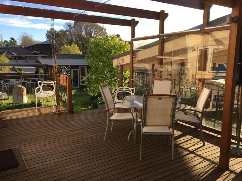 2/112 Barney Street, Armidale NSW 2350