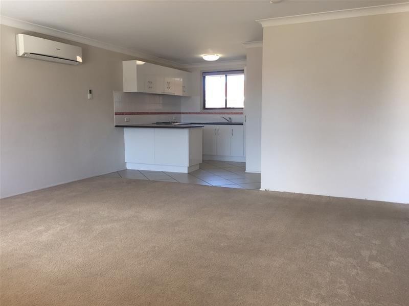 1/4 Oliver Avenue, Armidale NSW 2350