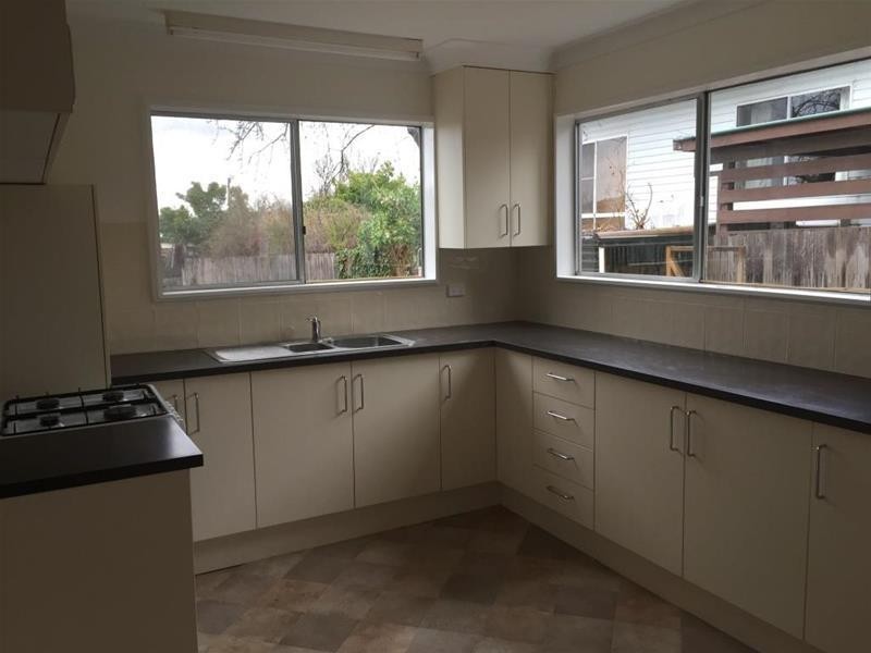 5 Speare Avenue, Armidale NSW 2350