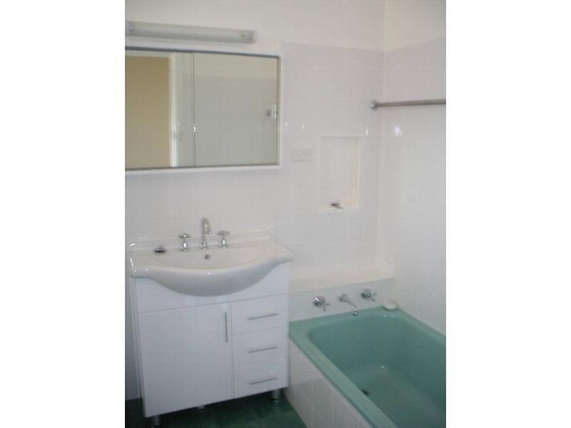 29 Richardson Avenue, Armidale NSW 2350