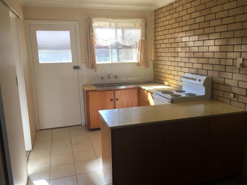 1/10 Wigan Avenue, Armidale NSW 2350