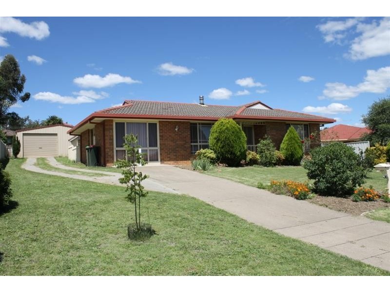 3 Chandler Close, Armidale NSW 2350