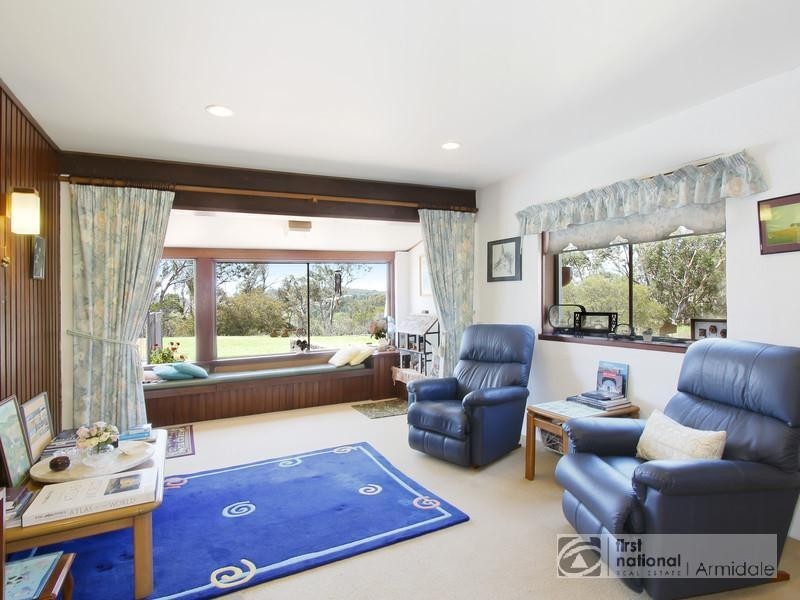 19 Rowlands Road, Armidale NSW 2350