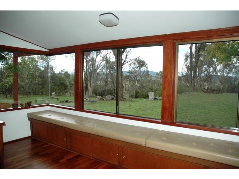 19 Rowlands Road, Armidale NSW 2350