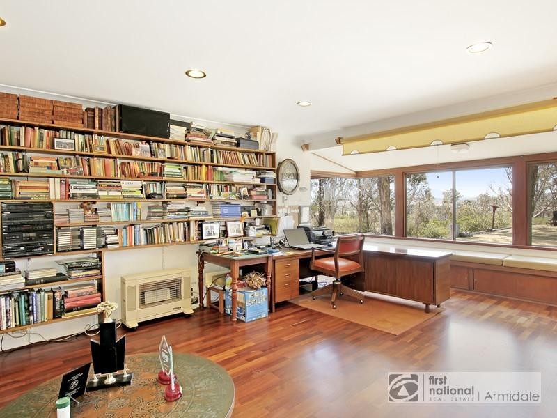 19 Rowlands Road, Armidale NSW 2350