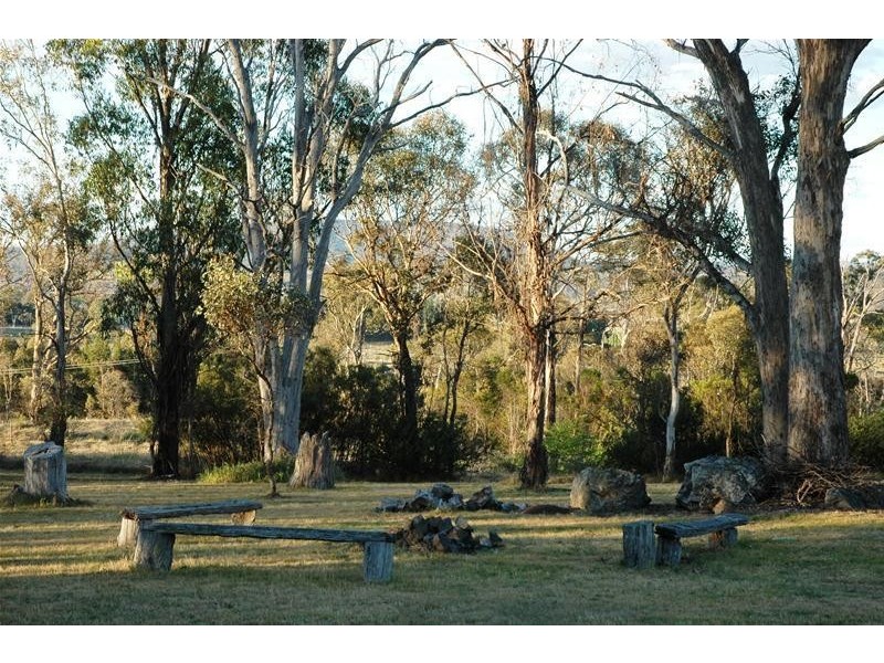 19 Rowlands Road, Armidale NSW 2350