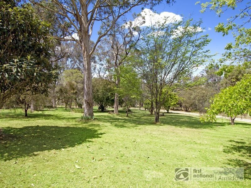 19 Rowlands Road, Armidale NSW 2350